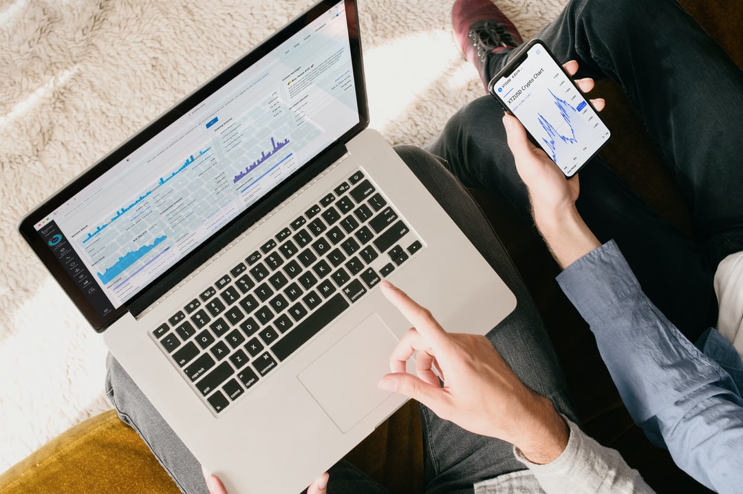 Quando o conteúdo gratuito demais sabota as suas vendas: onde está o limite real