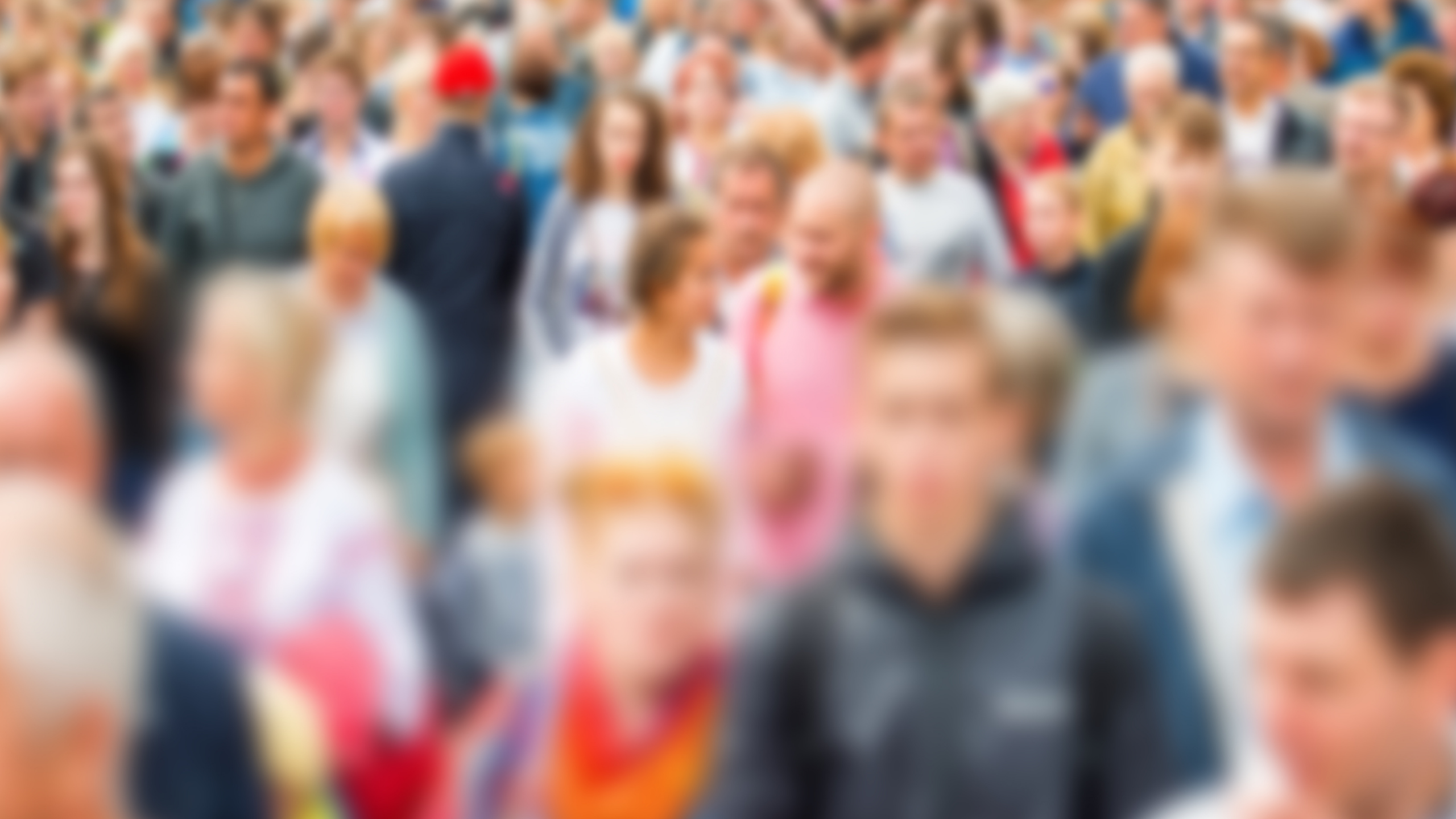 O mercado digital está saturado? O que os dados reais revelam (e como encontrar o seu espaço)